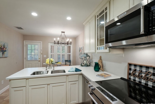 Photo - 201 Ellwood-277.1 Unit 277.1