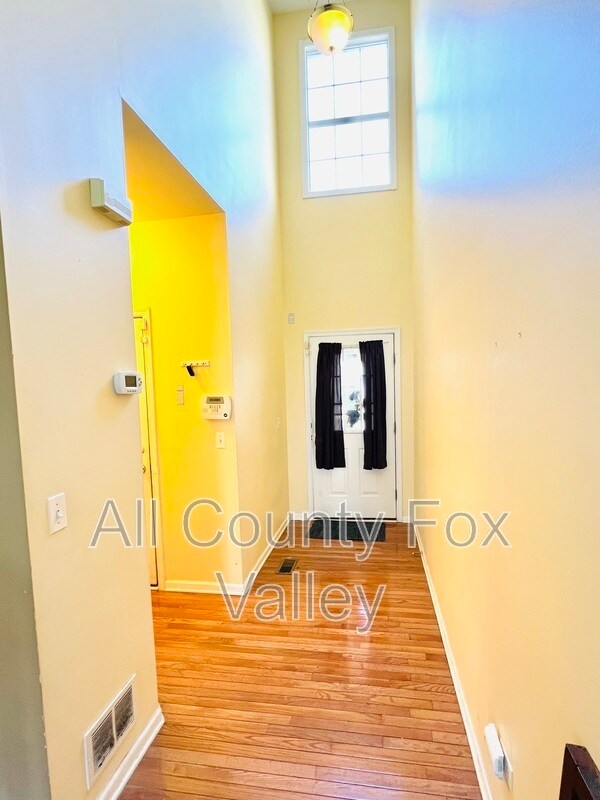 Photo - 1119 Loganbury Ct