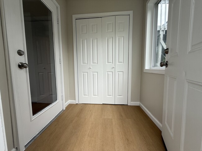 Photo - 111 Fort Hale Rd