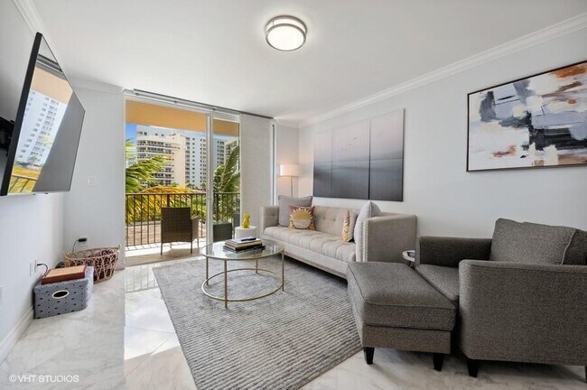 Photo - 1801 N Flagler Dr Unidad 508 Rental