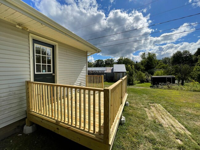 Photo - 8 Heer Dr Unit 1