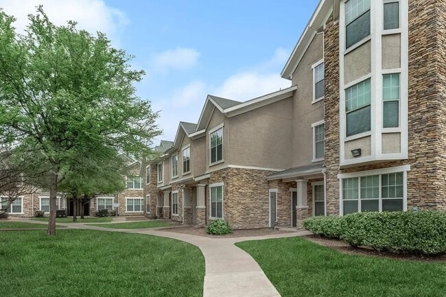 Photo - 4101 Delafield Ln