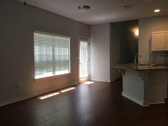 Photo - 3802 SW Peachwood Dr