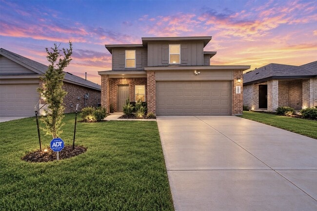 5630 Vintage Oakmont Dr