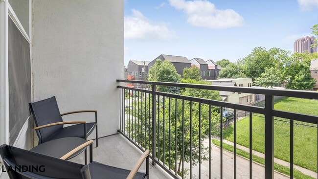 4001 Ross Ave Unit 358
