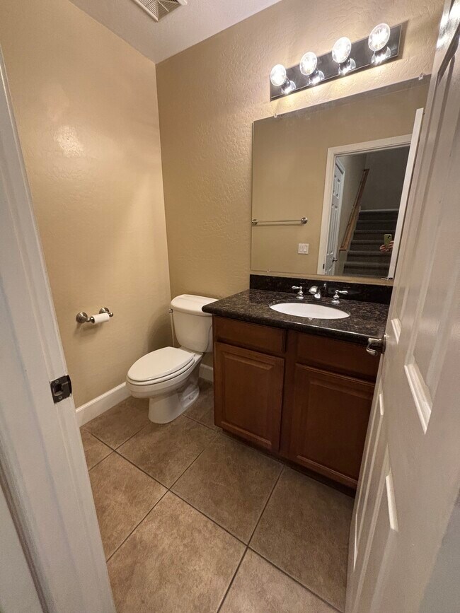 Hillmar Townhomes