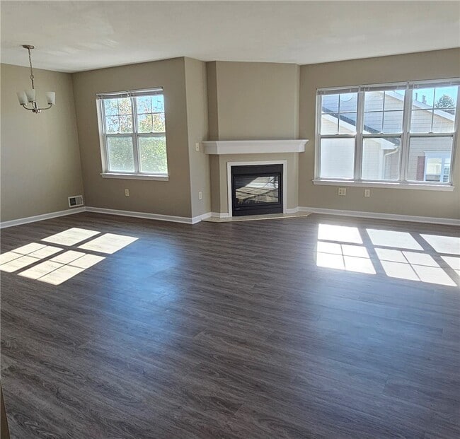 Photo - 1609 Hill Park Ct