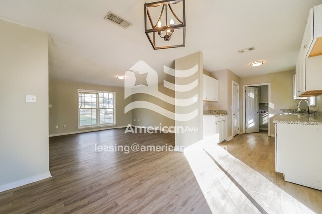 Photo - 2636 Revere St