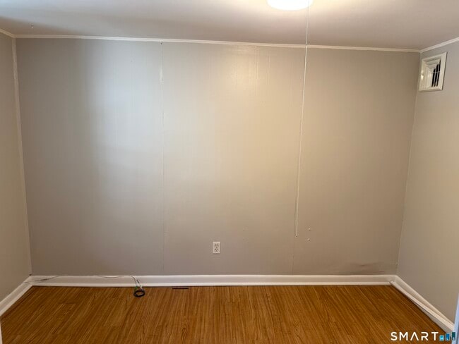 Photo - 37 Farnham Ave