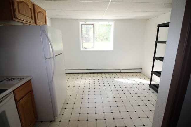 Photo - 3766 Lyle Ave Unidad #B
