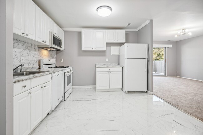 Building Photo - 19423 Brassie Pl