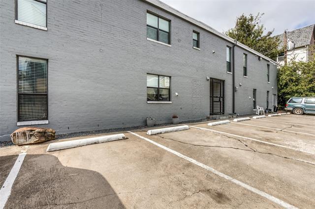 Photo - 2106 Bennett Ave Unidad 102