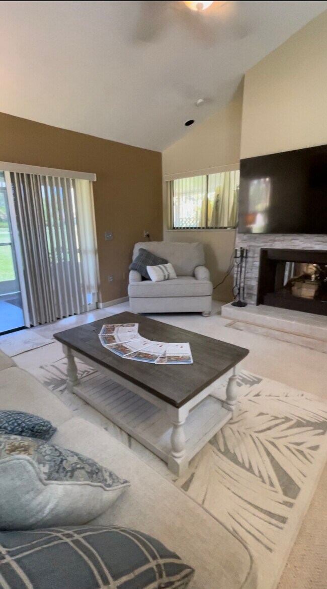 Photo - 107 La Costa St Unidad 401