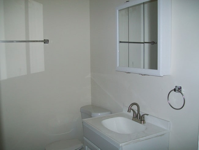 Photo - 3521 Bolling Rd