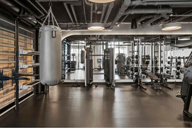 Photo - 508 S Damen Ave