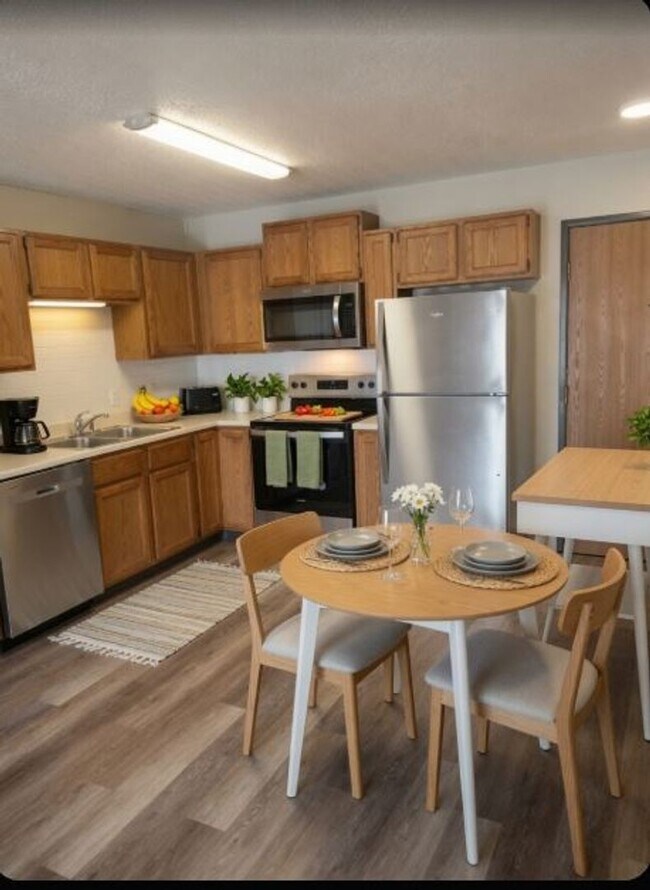 Lakeport Village Apartments