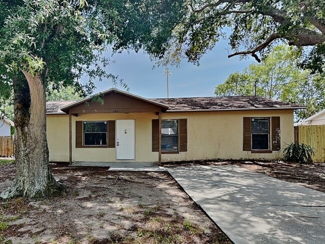 Building Photo - 11666 126th Terrace N
