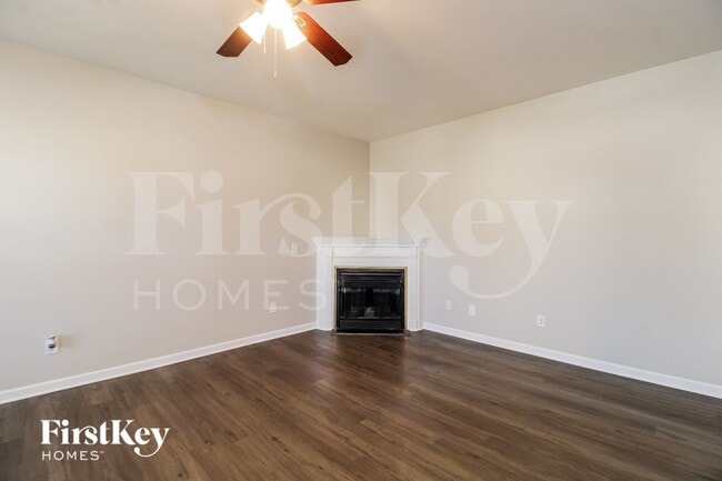 Photo - 708 Hawthorn Ridge Dr