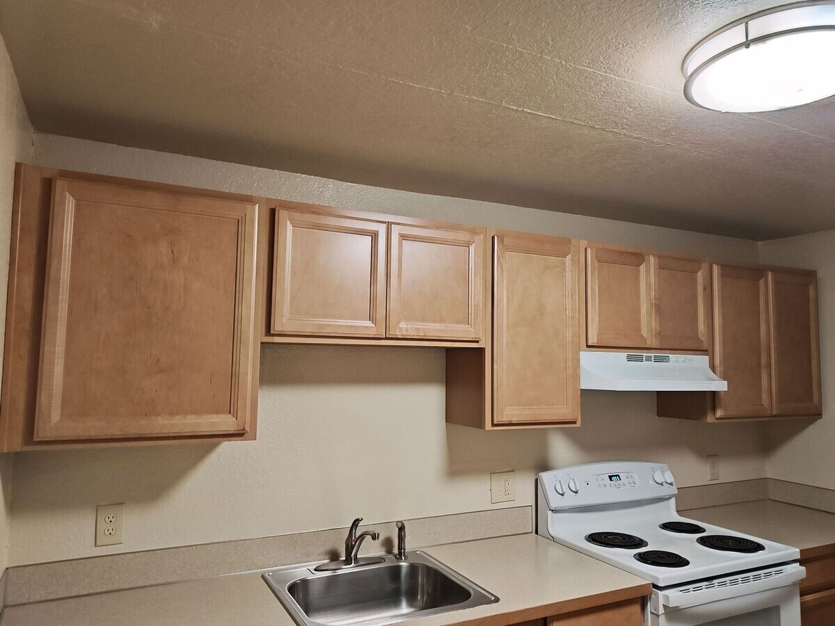 Photo - Two bedroom with den! Washer and dryer in ... Apartment Unit F302