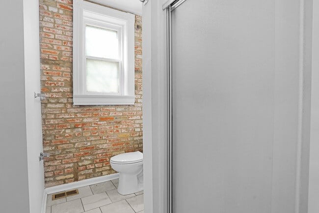 Photo - 2311 Shenandoah Ave Unit 2311