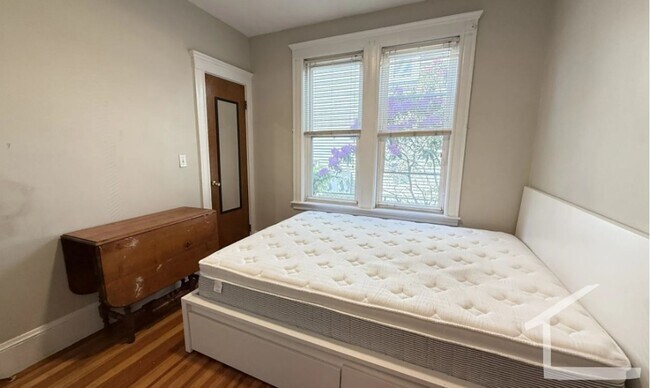 Photo - 9/1 No Fee! Charming 3BR near Brighton Ctr, Oak Sq, parking inc!
