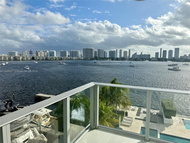 Photo - 17111 Biscayne Blvd Unit 409