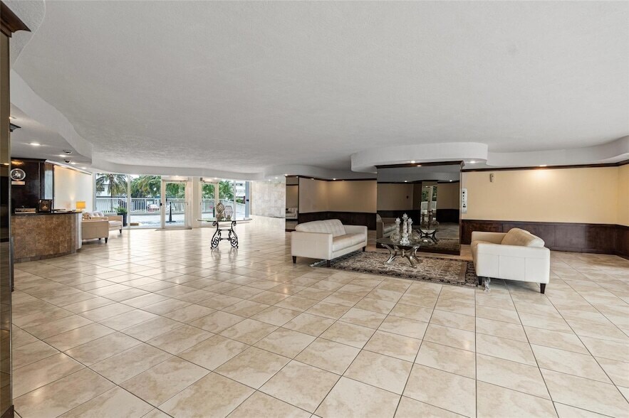 Photo - 2841 N Ocean Blvd