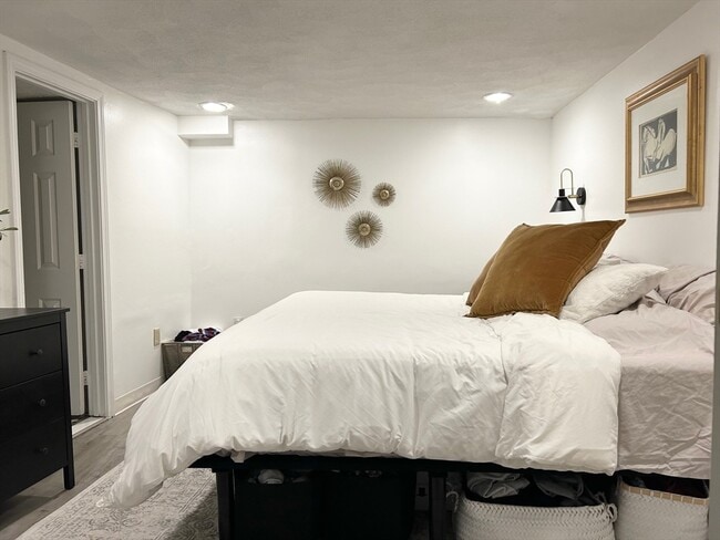 Photo - 390 Riverway Unit 8