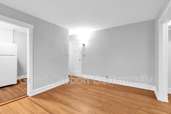 Photo - 870 Lafayette Ave Unidad 208