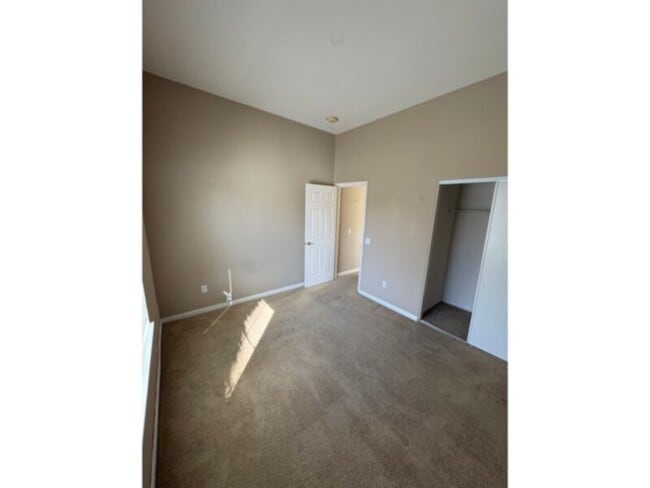 Photo - 2 Bed 2 Bath Duplex For Senior Living