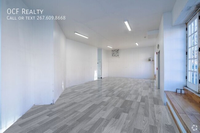 Building Photo - 3826 Lancaster Ave Unit Commercial Rental