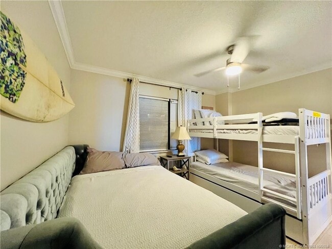 Building Photo - 7380 S Ocean Dr Unit 221