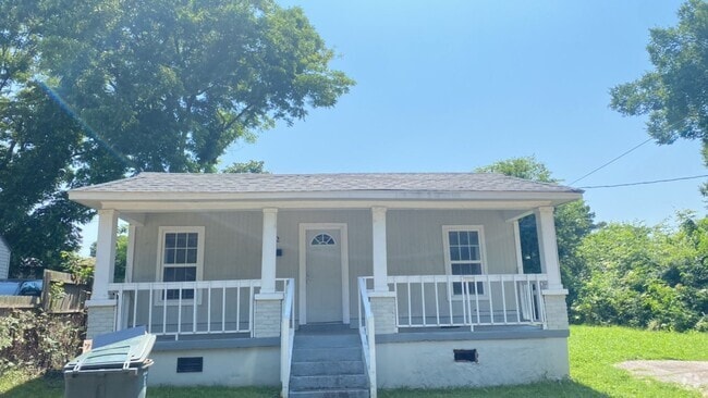 Building Photo - 4 success is now offering this 1bedroom 1b... Rental