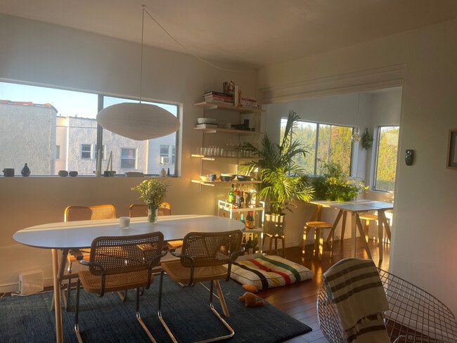 Photo - 1323 S Mansfield Ave