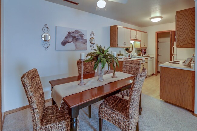 Photo - Tree Lane Park Apartments