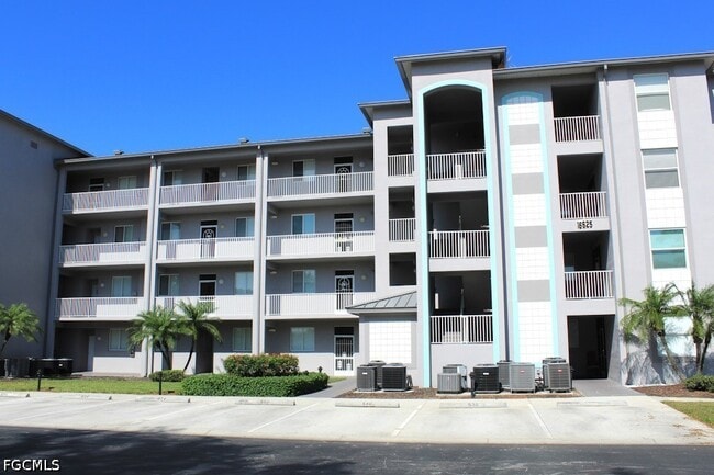Photo - 16625 Lake Cir Dr Unit 523