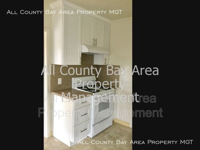 Photo - 800 Richmond St