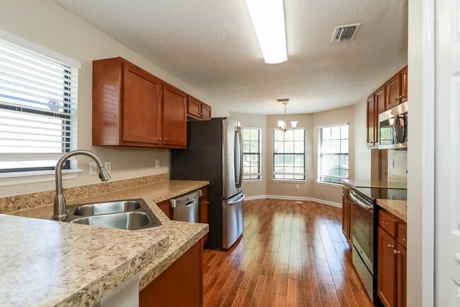 Photo - 2746 Indigo Hills Ct