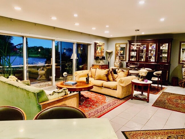 Photo - 877 NE 195th St Unit 122