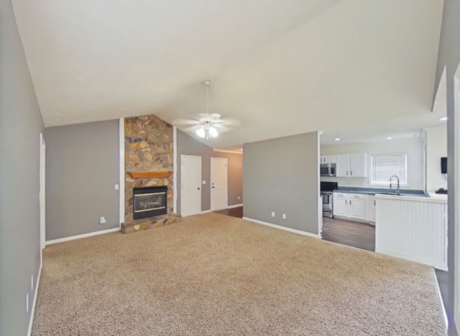 Photo - 7245 Beaver Run Dr