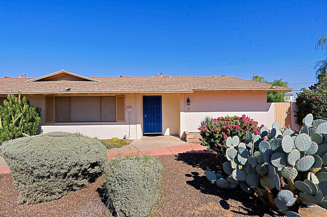 Photo - 6203 N 12th Pl