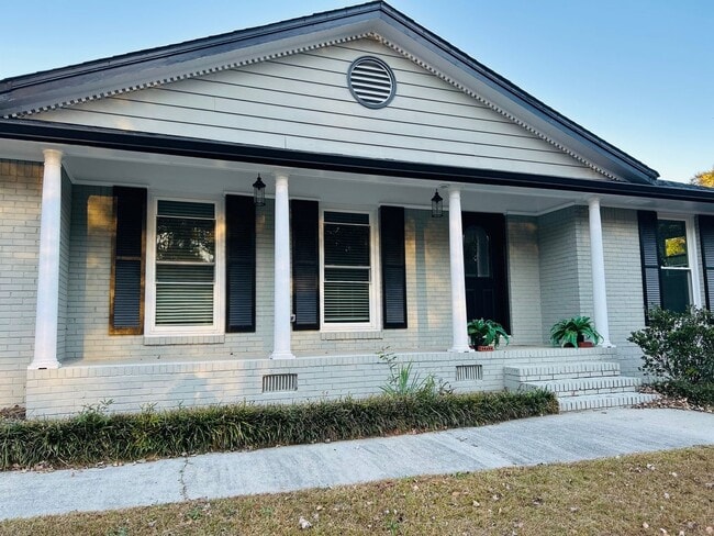 Photo - 2664 Abington Dr SW