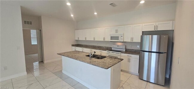 Photo - 4602 25th St SW