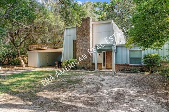 Building Photo - 2037 Lewis Turner Blvd