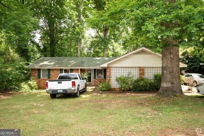 Building Photo - 1005 College Station Rd Rental