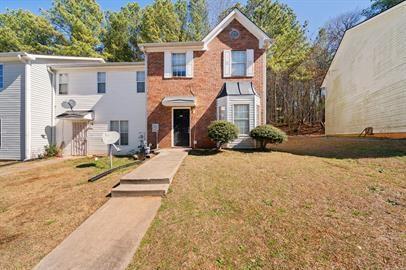 Building Photo - 7253 Crestside Dr