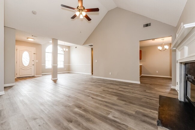 Photo - 5467 Sapphire Cir