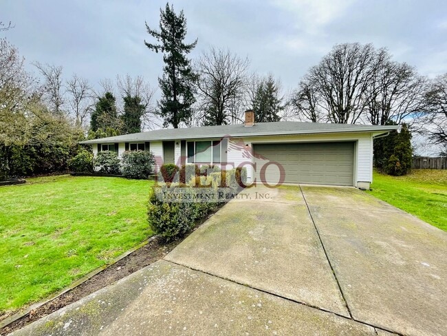 Building Photo - Charming 3-Bedroom Home on a Spacious .30-Acre Lot