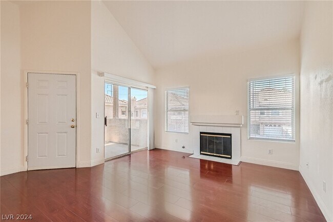 Photo - 5125 W Reno Ave Unidad 2031