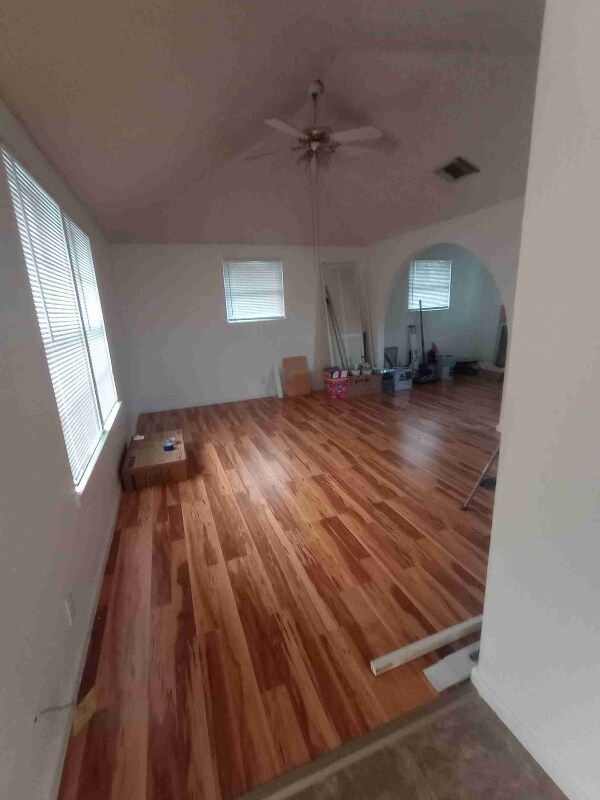 Photo - 122 Surrels Ave